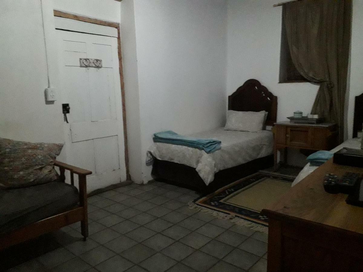 Calvinia Guesthouse 外观 照片